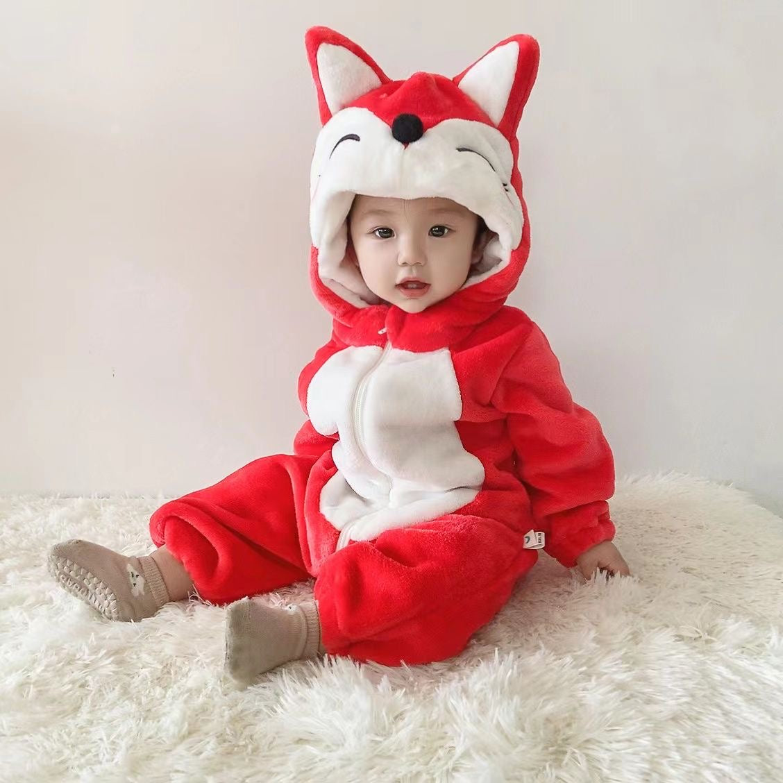 Cozy & Cute Baby Jumpsuit – Adorable Cartoon Look | Perfect for Autumn & Winter Crawling Comfort